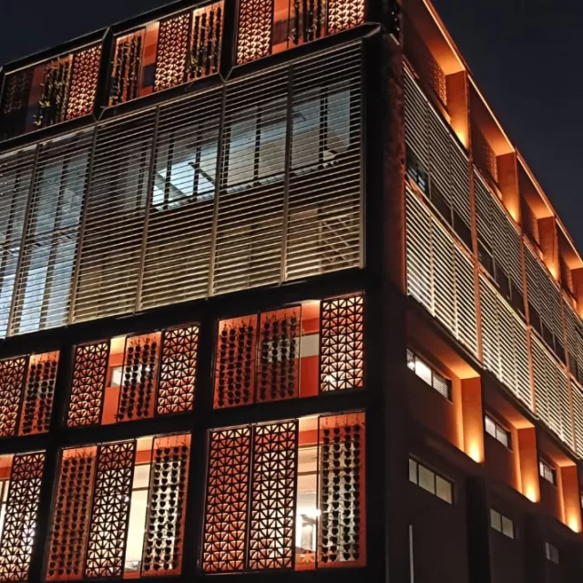 Fybros Facade lighting